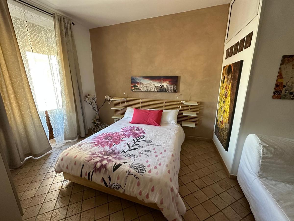 The Civita Apt Town Center Catania Exterior photo